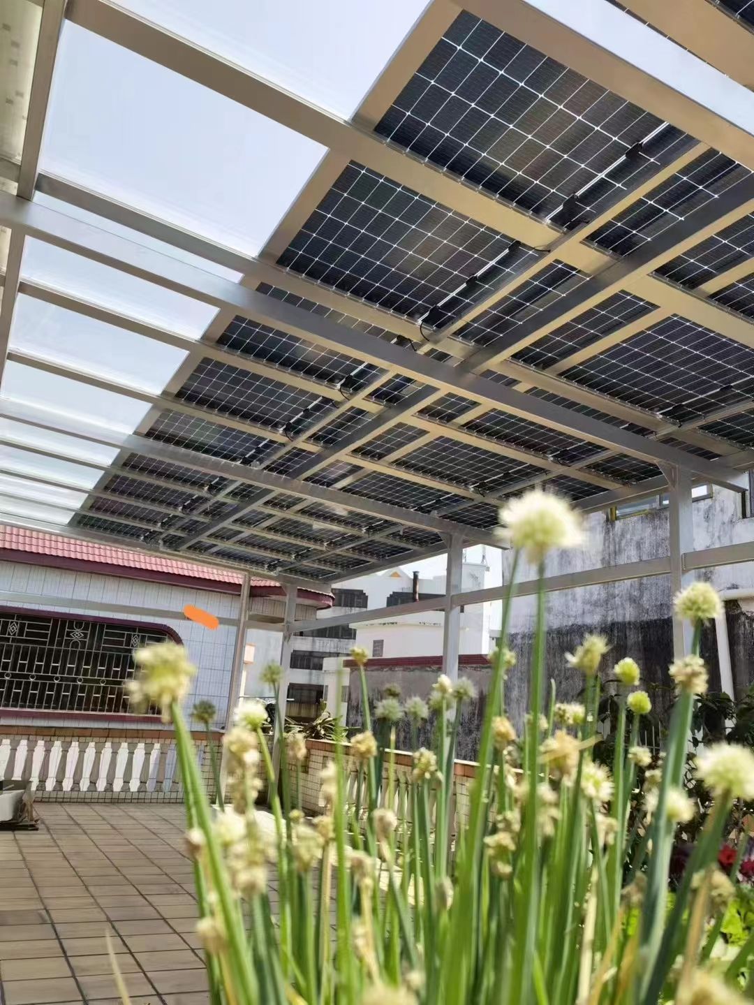 怒江别墅家用屋顶太阳能发电系统安装
